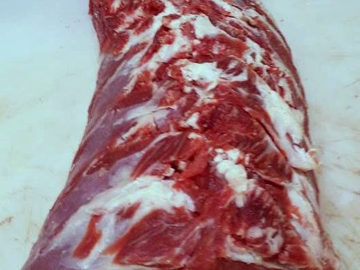 Un taglio intero di manzo